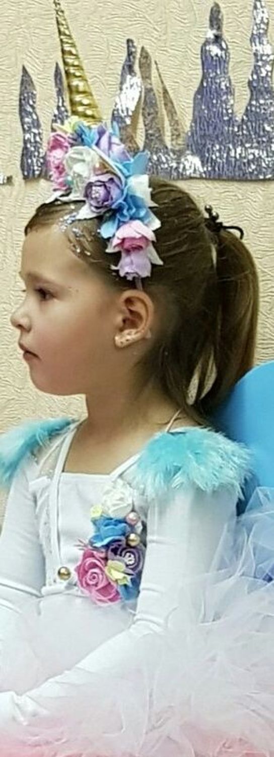 Фото №1 к отзыву покупателя Наталья о товаре Ободок единорога, ободок лол, ободок Единорога с цветами, Ободок