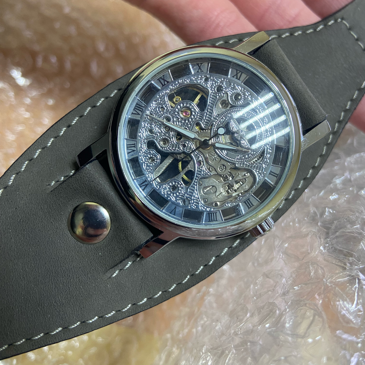 Photo №2 к отзыву покупателя Ekaterina о товаре Часы наручные Dr.Grey, механические