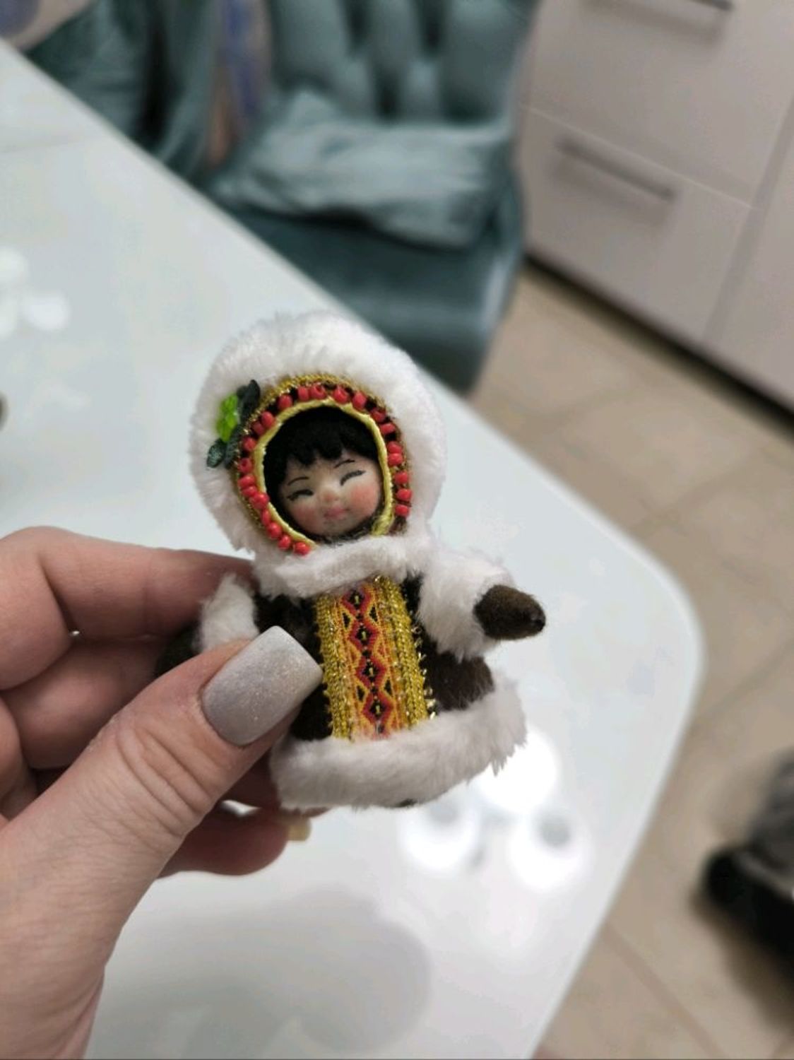 Photo №1 к отзыву покупателя Lena Skorobogatova о товаре Куклы из фетра. Эскимосы мама и малыш