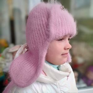 Шапка-ушанка вязаная