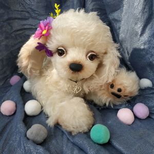 Игрушки ручной работы.