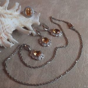 украшения с цитрином