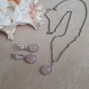 украшения с розовым кварцем