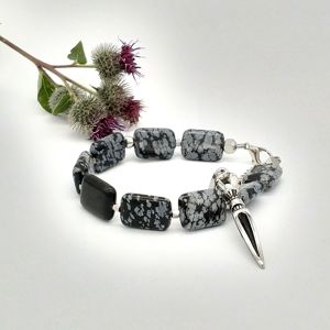 Мужские украшения из камней
