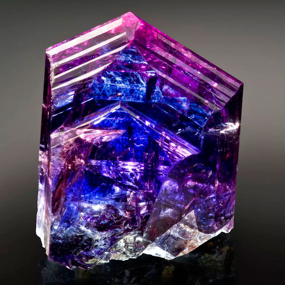 12 самых красивых фиолетовых камней! От чароита до сиреневого опала!, фото № 9