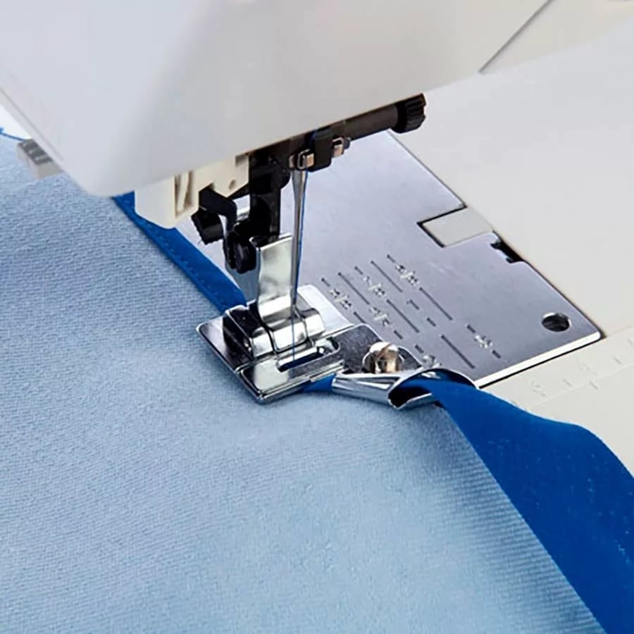 Виды и применение лапок для швейных машин