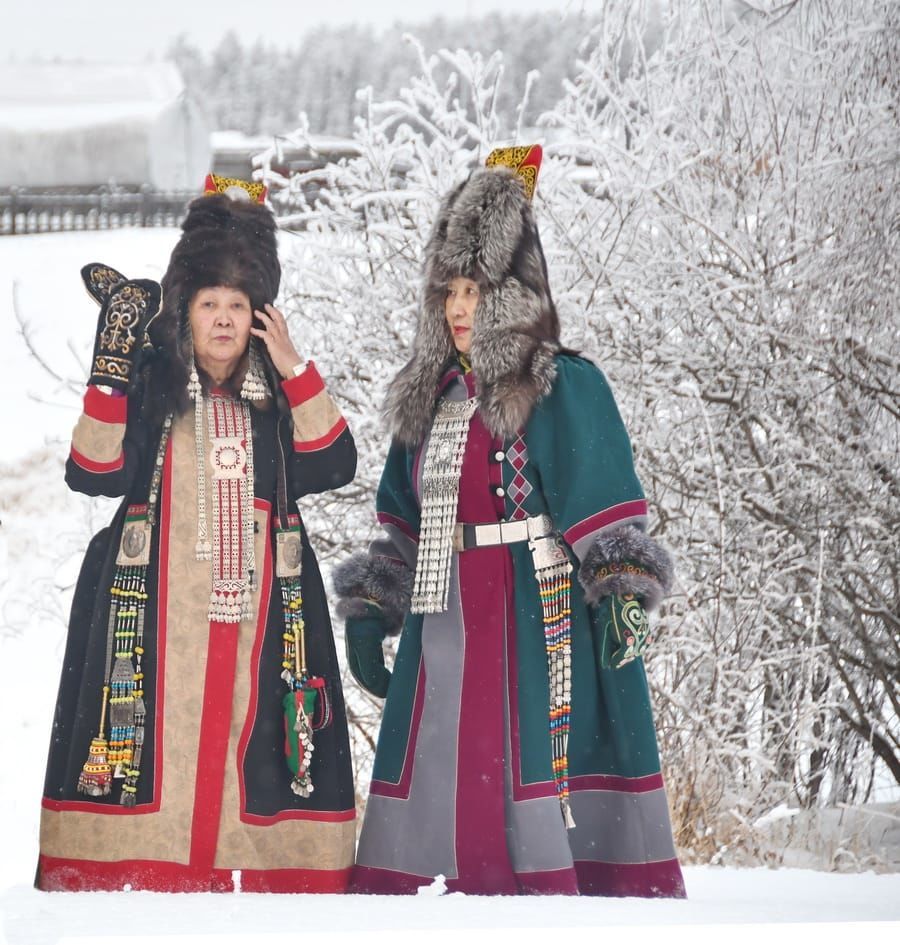 Мужской якутский национальный костюм