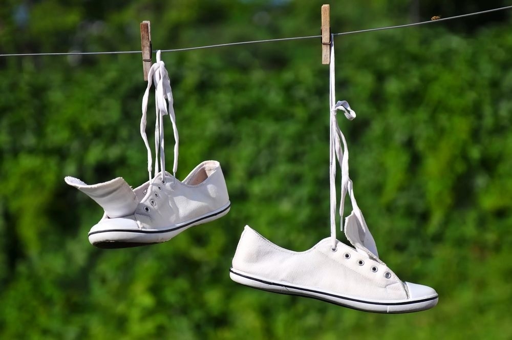 5 проверенных способов, как вернуть белым кроссовкам былую чистоту, фото № 14
