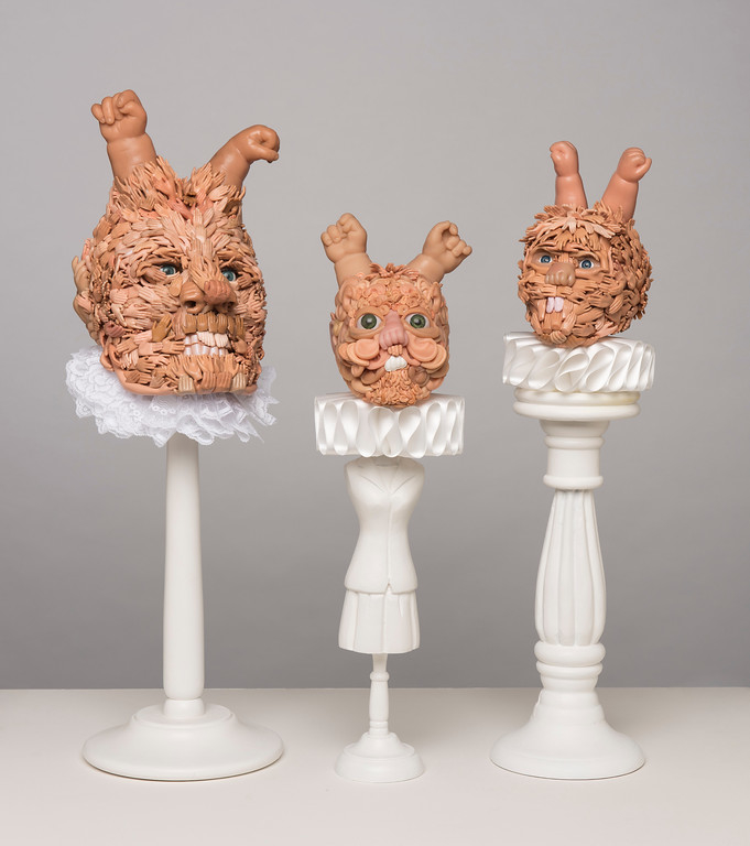 Фрея джоббинс. Аршинов ярослав богородская. Скульптура игрушка. Игрушек скульптор. Куклы от сергея яргина кот и кошка.