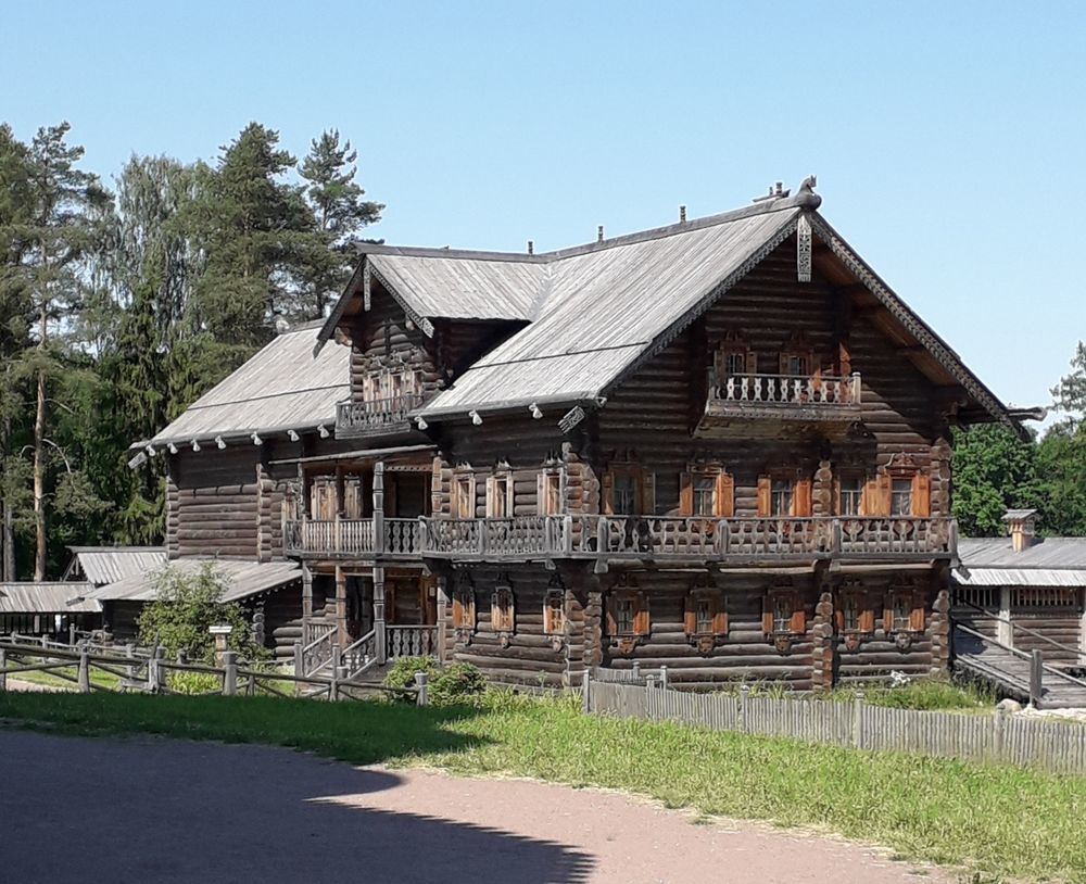 Усадьба Зиновьевых Богословка. Парковый комплекс усадьба Богословка музей крестьянского быта. Михал Погост усадьба барина. Богословка усадьба СПБ окна.