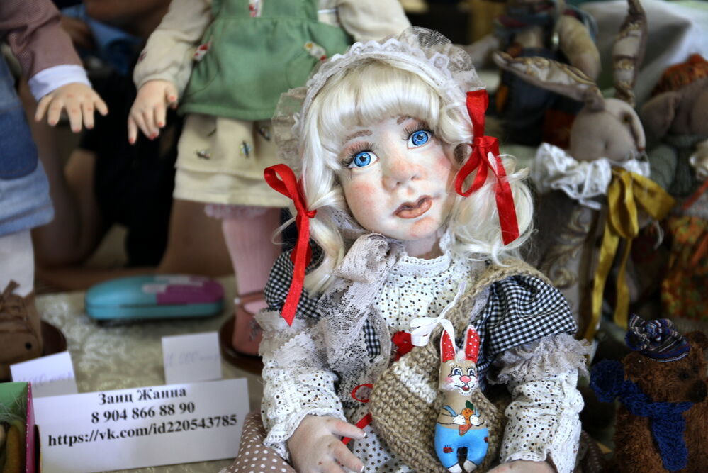 Куколки москвы. Измайловский Кремль кукол выставка кукол. Выставка искусство куклы 2022. Выставка кукол 2022. Выставка кукол в Москве.