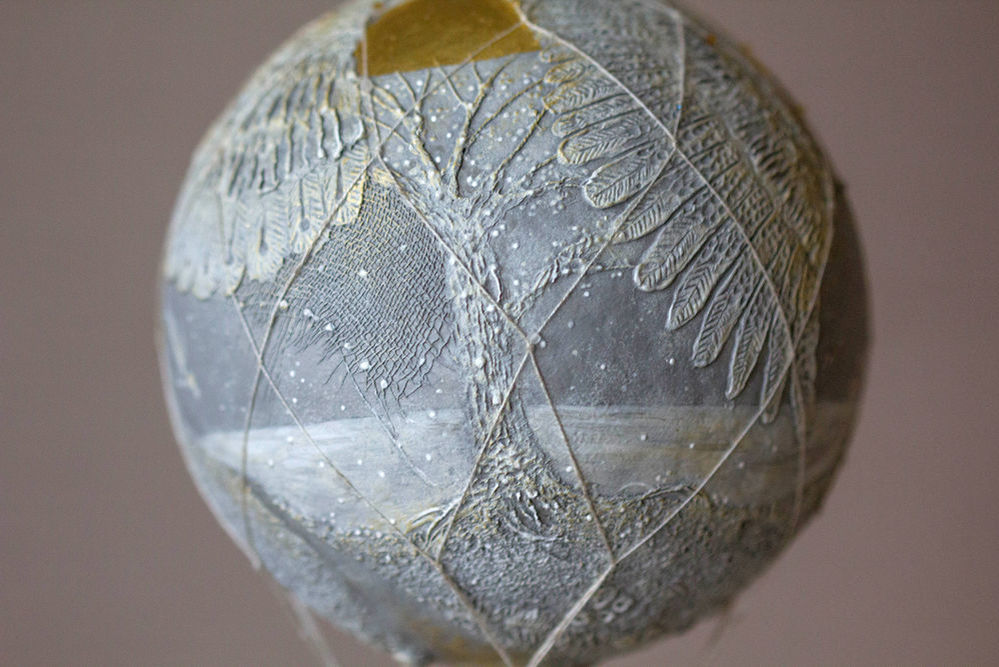 шарики и птицы. как сделать шар для птиц. как сделать шар для птиц. кормушка для птиц. эко кормушка.