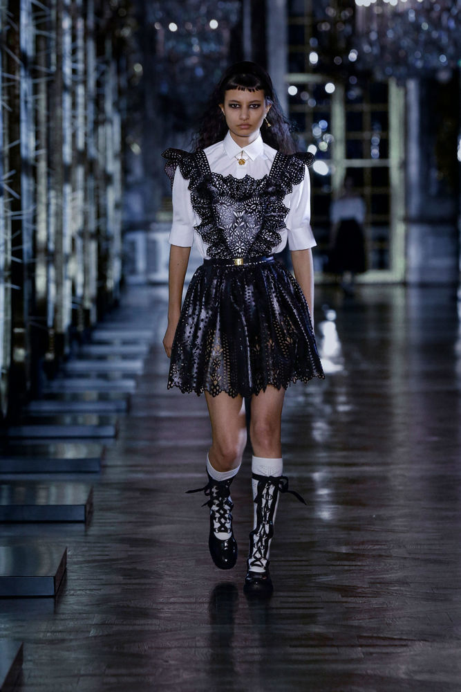 Fantastic collection hristian ior eady-to-wear 2021-2022 ๊ฐ์-๊ฒจ์ธ, ์ฌ์ง # 5 Fantastic collection hristian ior eady-to-wear 2021-2022 ๊ฐ์-๊ฒจ์ธ, ์ฌ์ง # 5