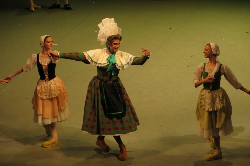 В Ульяновске проверяют танец курсантов в нижнем белье под песню «Satisfaction»