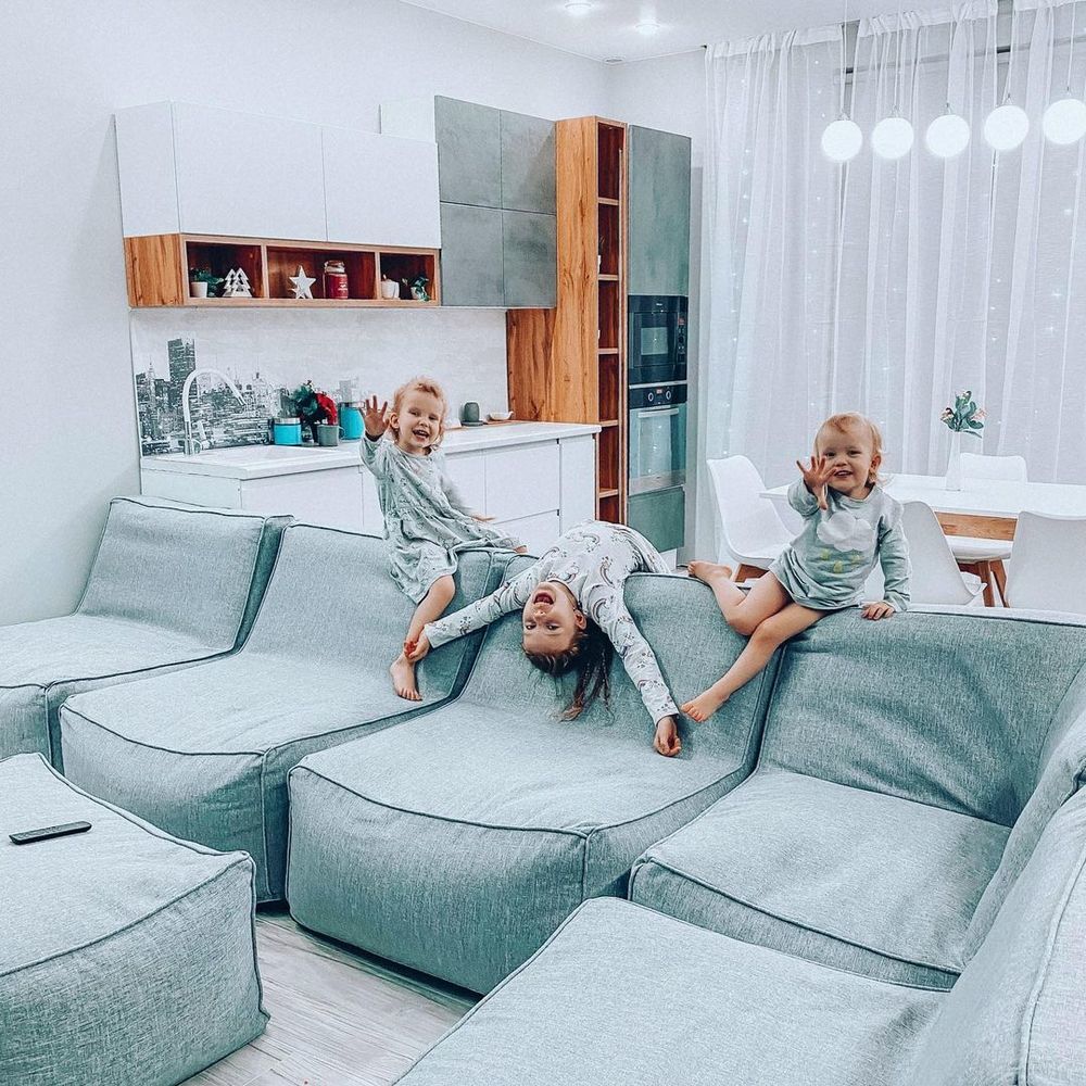 Большие диваны для гостиной в современном стиле: фото | SKDESIGN