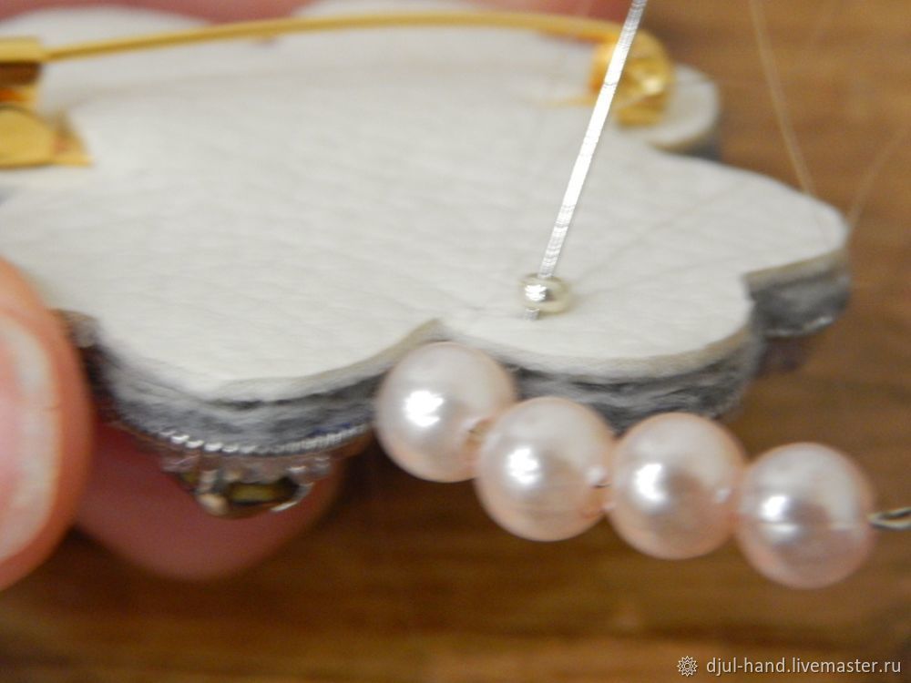 Создаем брошь Клевер из бисера своими руками пошаговый мастер-класс для начинающих, фото № 36
