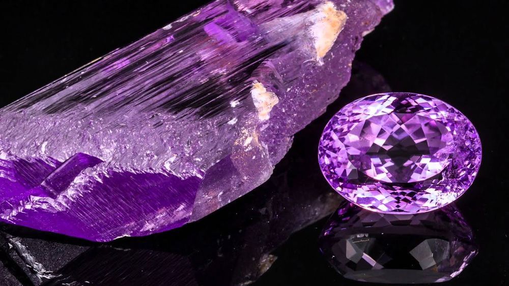 12 самых красивых фиолетовых камней! От чароита до сиреневого опала!, фото № 5