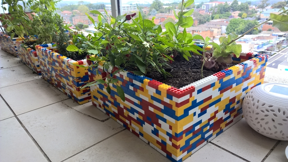 Что можно собрать из остатков лего Practical View On LEGO Bricks: Ideas For Home And More: Ideas & Inspiration в жу