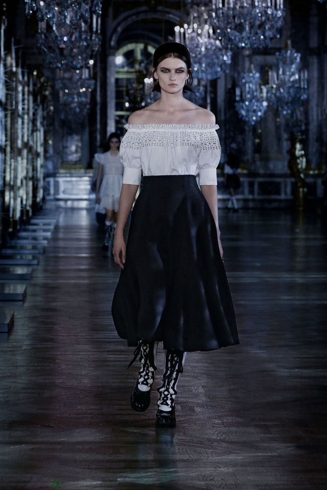 Fantastic collection hristian ior eady-to-wear 2021-2022 ๊ฐ์-๊ฒจ์ธ, ์ฌ์ง # 13 Fantastic collection hristian ior eady-to-wear 2021-2022 ๊ฐ์-๊ฒจ์ธ, ์ฌ์ง # 13