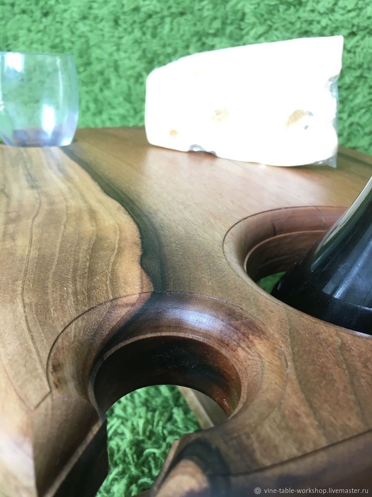 Обзор винных столиков от российских авторов-столяров, фото № 16