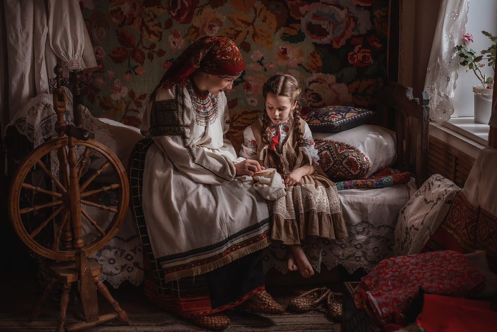 Разбор творчества и ручной работы в сказках. Часть 1. Легенда и знакомство со знаками русских народных орнаментов, фото № 2 Разбор творчества и ручной работы в сказках. Часть 1. Легенда и знакомство со знаками русских народных орнаментов, фото № 2