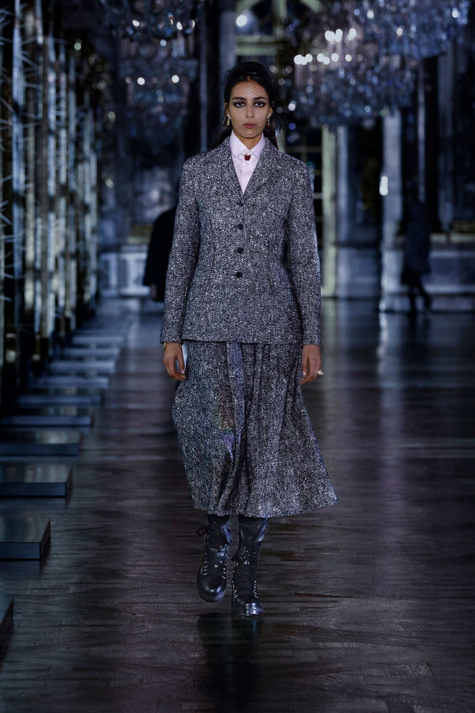 Fantastic collection hristian ior eady-to-wear 2021-2022 ๊ฐ์-๊ฒจ์ธ, ์ฌ์ง # 4 Fantastic collection hristian ior eady-to-wear 2021-2022 ๊ฐ์-๊ฒจ์ธ, ์ฌ์ง # 4