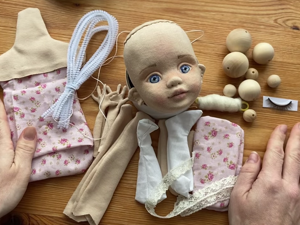 2. Коляска для куклы своими руками