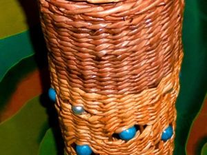 Пошагово – плетение из газетных трубочек: новые идеи для начинающих