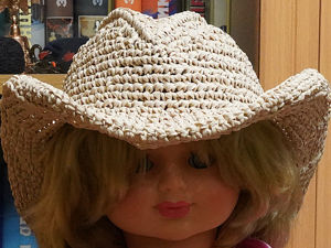 Исправление ошибок вязания шляпы из пряжи раффия. Ярмарка Мастеров - ручная работа, handmade.