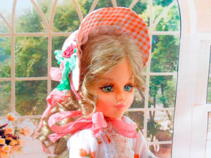 Шляпка для куклы «Викторианские розы»
