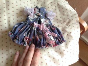 Шьем очаровательное платье с рюшами для мишки-шебби. Ярмарка Мастеров - ручная работа, handmade.