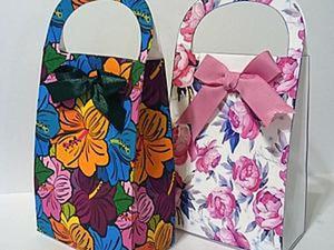 Делаем декоративную или подарочную сумочку из плотной цветной бумаги