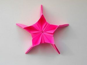 Объемная пятиконечная звезда оригами из модулей