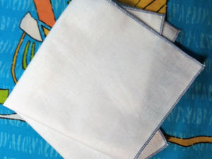 Обрабатываем носовой платок ролевым швом. Ярмарка Мастеров - ручная работа, handmade.