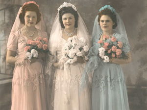 25+ фото, которые наглядно покажут, как менялась мода на свадебные наряды за последние 500 лет