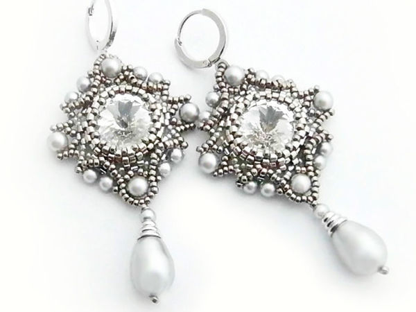 Creating ''Crystal'' Earrings from Beads and Crystals | Livemaster - handmade