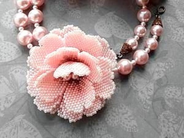 How to Make a Small Flower out of Beads | Livemaster - handmade