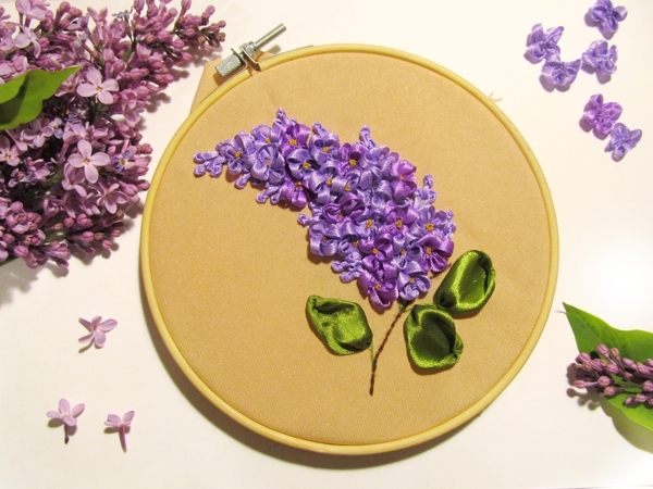 How to Embroider Lilacs of Satin Ribbons | Livemaster - handmade