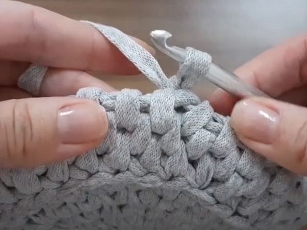 Вяжем спицами ажурный узор Паучки Топ узором Паучки