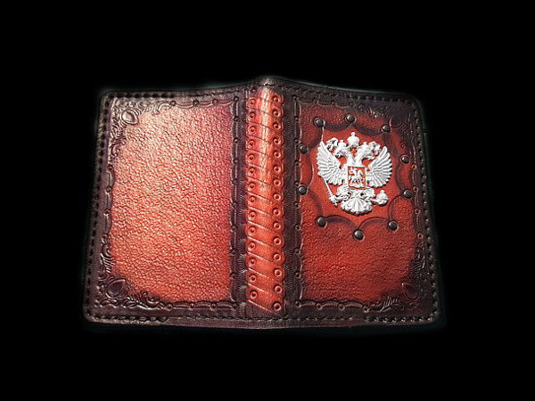 Обложка на паспорт ручной работы | Ярмарка Мастеров - ручная работа, handmade