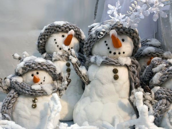 Как сшить новогодний костюм снеговика, способ №1