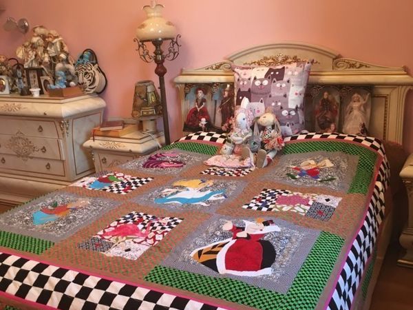 Лоскутное покрывало «Алиса в стране чудес» | Ярмарка Мастеров - ручная работа, handmade