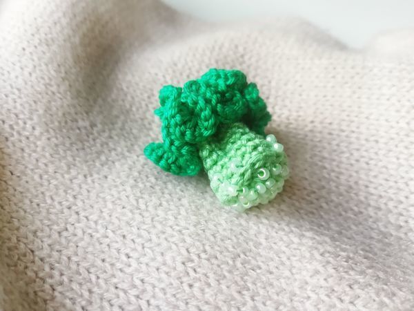 Вяжем крючком брошь «Брокколи» | Ярмарка Мастеров - ручная работа, handmade