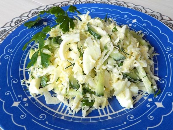 Салат из свежей капусты с яйцом и огурцом | Ярмарка Мастеров - ручная работа, handmade