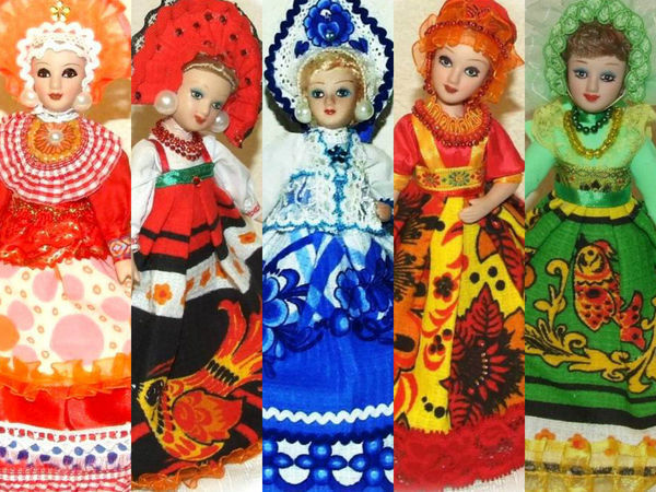 Промыслы костюм. Куклы народные промыслы. Костюм Хохлома для куклы. Костюмы для кукол в русском народном стиле. Наряд куклы в народном стиле.