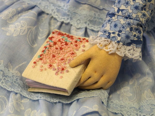 Как сделать книгу для куклы своими руками?: Мастер-Классы в журнале Ярмарки Мастеров