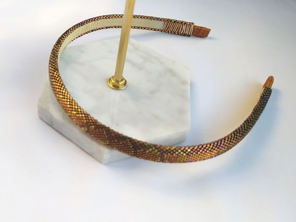 Ободок из бисера Миюки с принтом змеи | Ярмарка Мастеров - ручная работа, handmade Ободок из бисера Миюки с принтом змеи | Ярмарка Мастеров - ручная работа, handmade