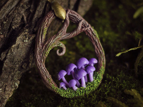 Лепим лесной кулон с грибочками из полимерной глины | Ярмарка Мастеров - ручная работа, handmade