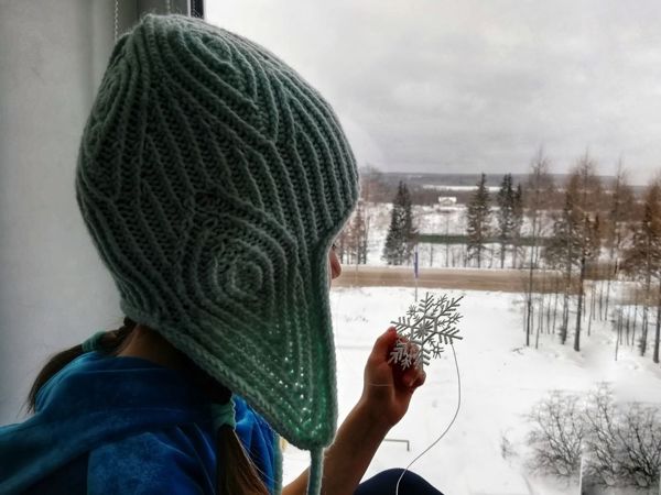 Вязание шапок спицами c отворотом, идеи из интернет