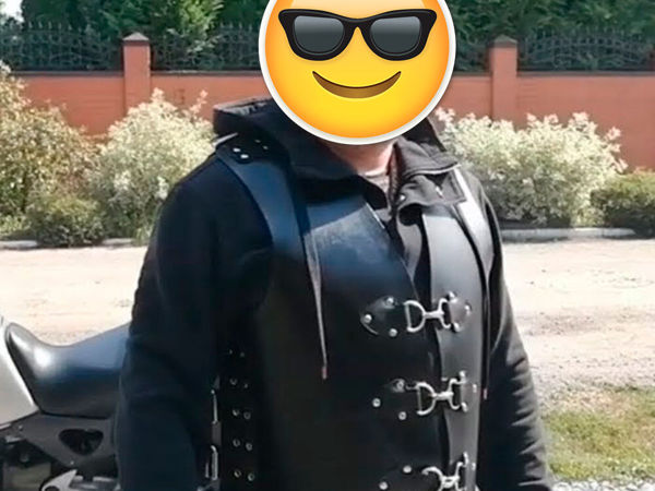 Мотокуртки и толстовки: купить в Москве защитную куртку для мотоцикла